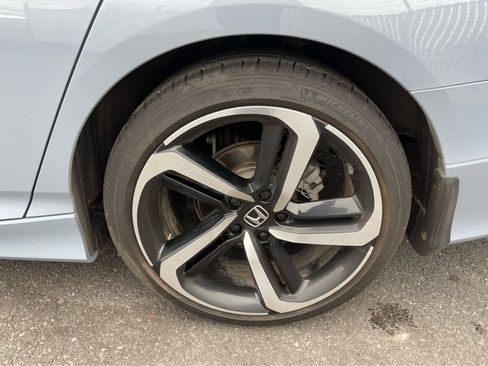 Used 2021 Honda Accord Sport image 12