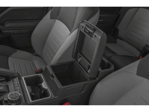 Used 2026 Toyota Tacoma TRD Off-Road AWD/4WD image 9