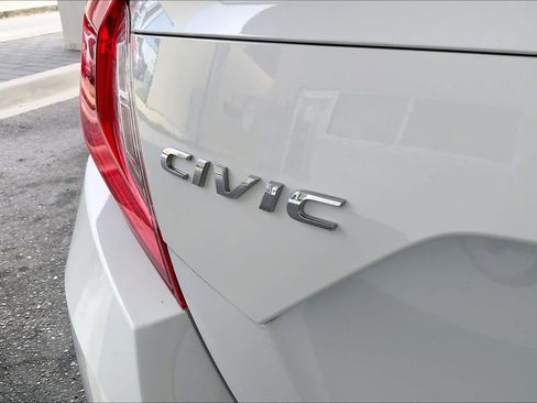 Used 2019 Honda Civic Sport image 33