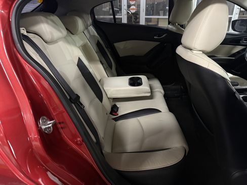 Used 2014 MAZDA MAZDA3 s Grand Touring image 39