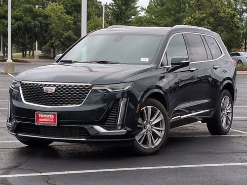 Used 2024 Cadillac XT6 Premium Luxury w/ Technology Package AWD/4WD image 2