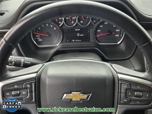 Used 2021 Chevrolet Suburban LS image 32