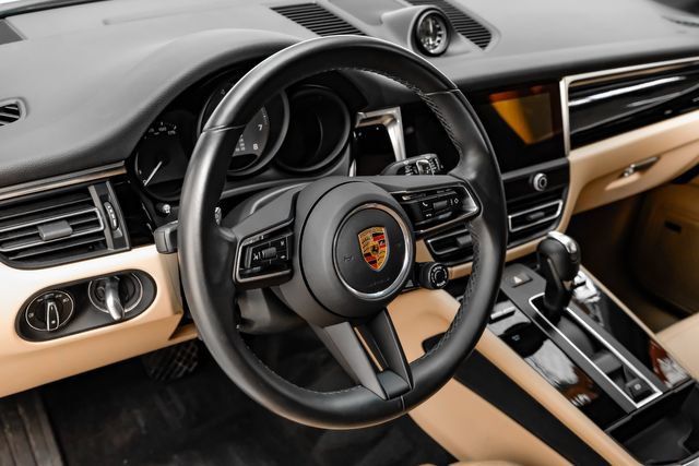 Used 2022 Porsche Macan S AWD/4WD image 22