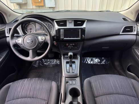 Used 2019 Nissan Sentra SV w/ All Weather Package FWD image 11