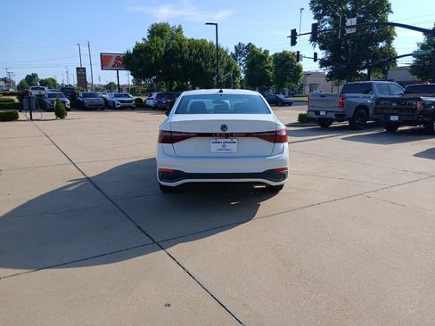 New 2026 Volkswagen Jetta Sport FWD image 6