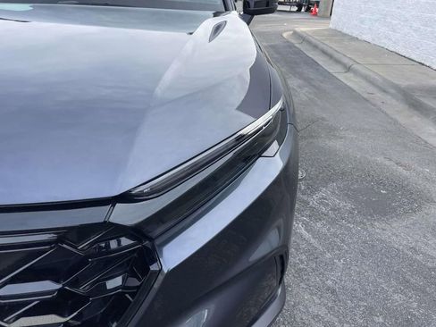 Used 2024 Honda CR-V Sport image 12