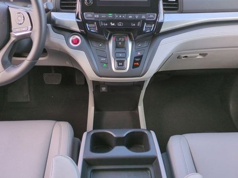 Used 2019 Honda Odyssey EX-L image 19