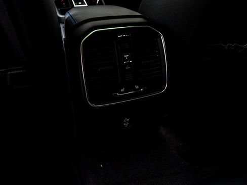 New 2026 Porsche Macan GTS image 34