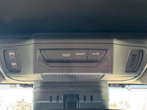 Certified 2025 Jeep Wrangler Unlimited Sport AWD/4WD image 20