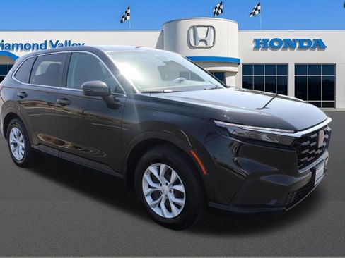 Used 2025 Honda CR-V LX image 1