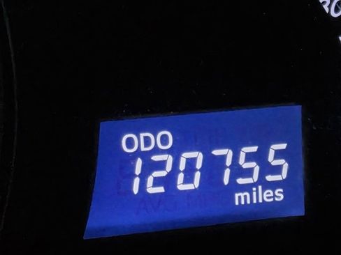 Used 2012 Toyota Camry SE image 18