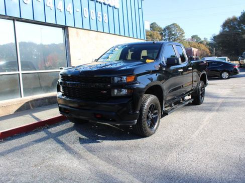 Used 2019 Chevrolet Silverado 1500 Custom Trail Boss w/ Custom Convenience Package image 3