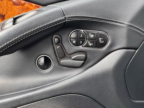 Used 2012 Mercedes-Benz SL 550 SL550 image 33