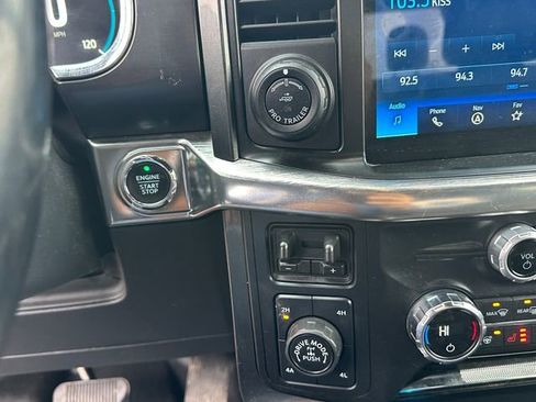 Used 2021 Ford F150 Lariat w/ Equipment Group 502A High image 19