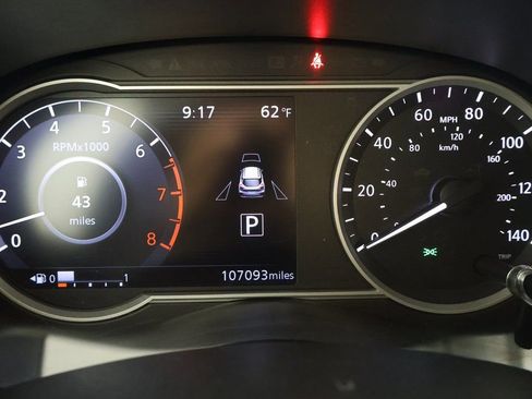 Used 2018 Nissan Kicks SV w/ Interior Electronics Package image 17