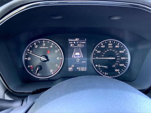 Certified 2025 Subaru Outback Premium image 13