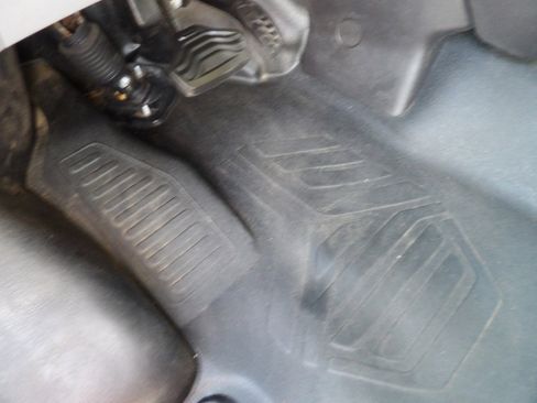 Used 2019 Ford Transit 250 130 Low Roof w/ Exterior Upgrade Package image 17