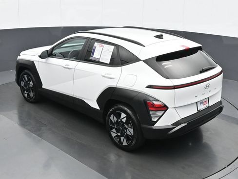 Used 2025 Hyundai Kona SEL FWD image 20