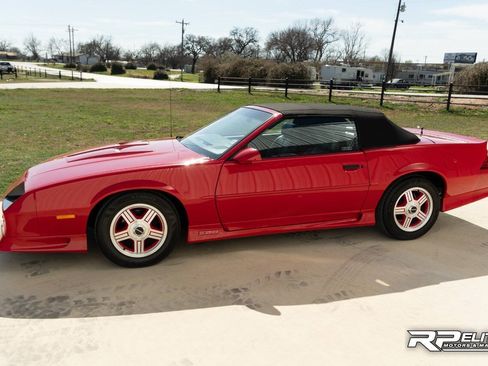 Used 1991 Chevrolet Camaro Z28 RWD image 7