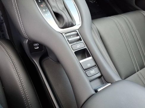 Used 2026 Honda HR-V EX-L image 18