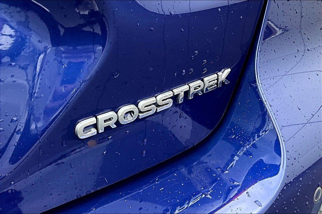 Used 2024 Subaru Crosstrek 2.5i Limited w/ Crosstrek Mirror Package AWD/4WD image 24