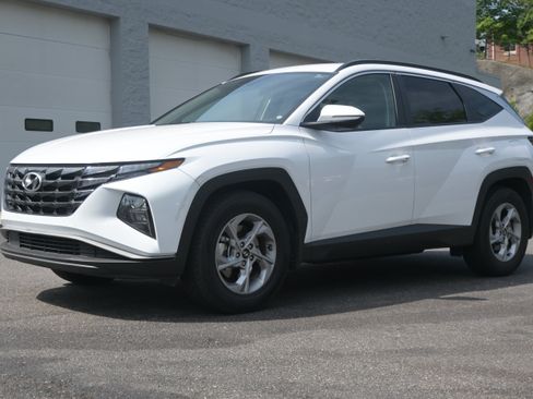 Used 2022 Hyundai Tucson SEL FWD image 6