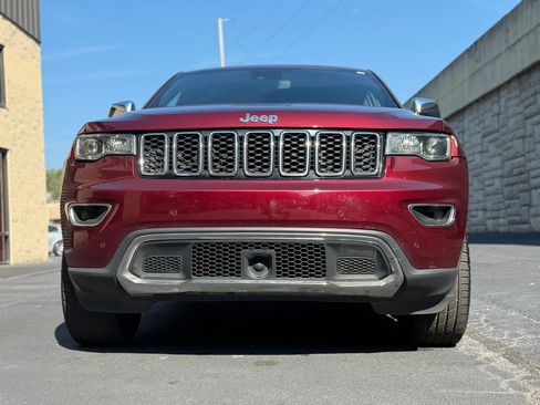 Used 2018 Jeep Grand Cherokee Limited RWD image 39