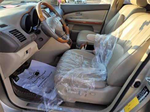 Used 2004 Lexus RX 330 image 6