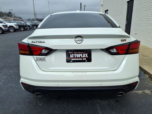 Used 2024 Nissan Altima 2.5 SR image 4