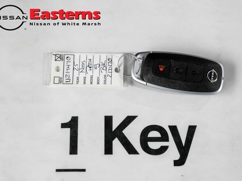 Used 2025 Nissan Pathfinder S image 37