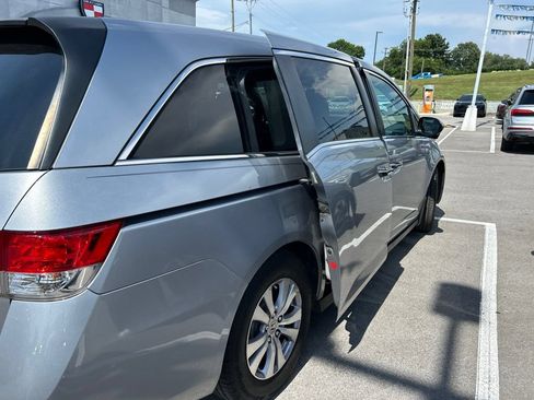 Used 2016 Honda Odyssey EX-L image 3