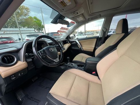 Used 2017 Toyota RAV4 XLE image 14