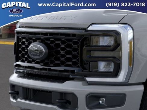 New 2026 Ford F250 XLT w/ XLT Premium Package image 17