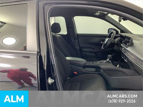 Used 2023 Honda HR-V Sport image 31