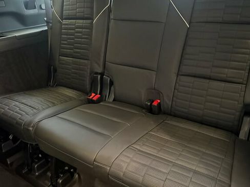 New 2026 Cadillac Escalade ESV Platinum Sport AWD/4WD image 15