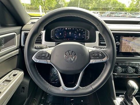 Used 2023 Volkswagen Atlas Cross Sport SEL AWD/4WD image 42