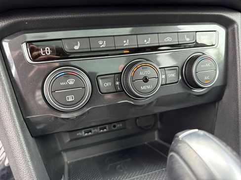 Used 2020 Volkswagen Tiguan S AWD/4WD image 19