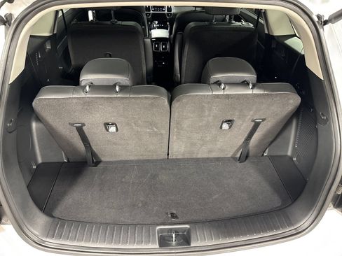 Certified 2023 Kia Sorento SX AWD/4WD image 29