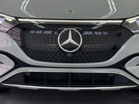 Certified 2023 Mercedes-Benz EQE 500 4MATIC SUV image 20