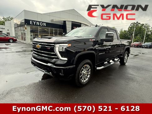 Certified 2026 Chevrolet Silverado 2500 LT w/ Z71 Chrome Sport Edition AWD/4WD image 1