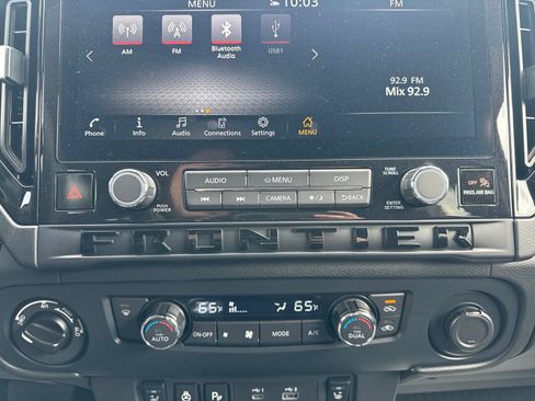 Used 2026 Nissan Frontier SV w/ All-Weather Content Package AWD/4WD image 60