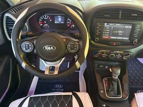 Used 2020 Kia Soul X-Line FWD image 14