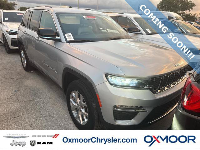 Certified 2023 Jeep Grand Cherokee Limited w/ Luxury Tech Group II AWD/4WD image 1