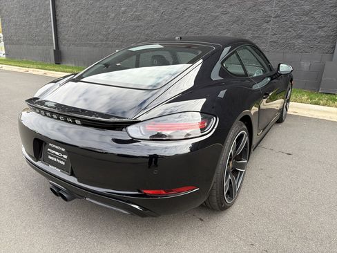 Certified 2025 Porsche 718 Cayman image 7