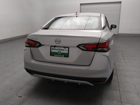 Used 2025 Nissan Versa SV FWD image 7