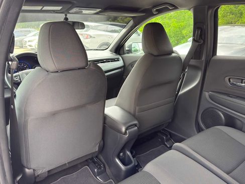 Used 2022 Honda HR-V Sport image 22