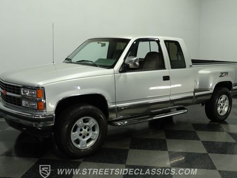 Used 1992 Chevrolet Silverado 1500 4x4 Extended Cab image 5