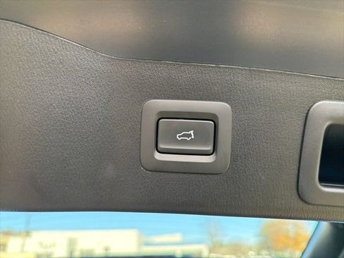 Used 2025 MAZDA CX-5 Carbon Edition image 8