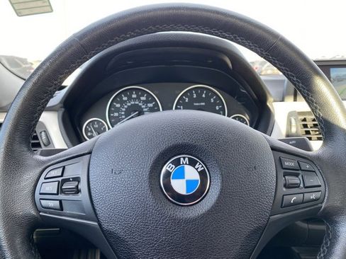 Used 2018 BMW 320i xDrive Sedan image 14