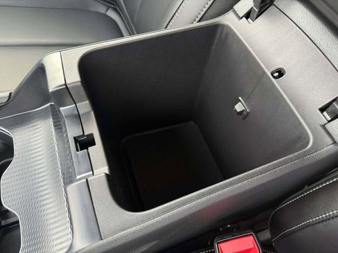 New 2025 Jeep Grand Cherokee L Limited image 37